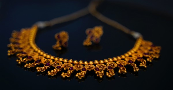 Best Gold Necklace for Women, Latest Design for Necklace Online