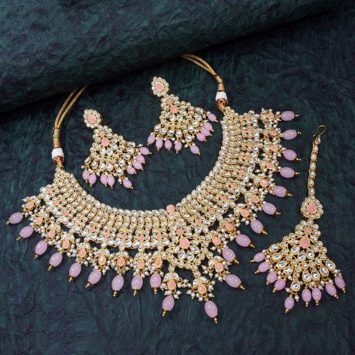 Beautiful With Ethnic Work Kundan Necklace Set  
