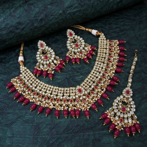 Engaging With Ethnic Work Kundan Necklace Set  