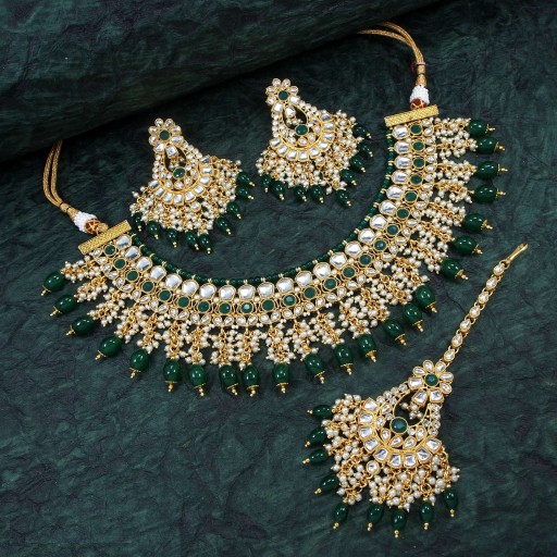 Elegant With Ethnic Work Kundan Necklace Set  