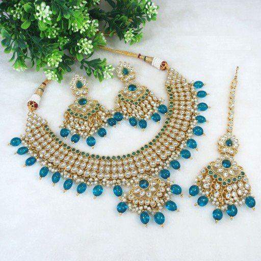 Charming With Ethnic Work Kundan Necklace Set  