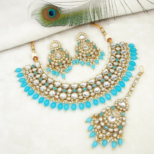 Resplendent With Ethnic Work Kundan Necklace Set  