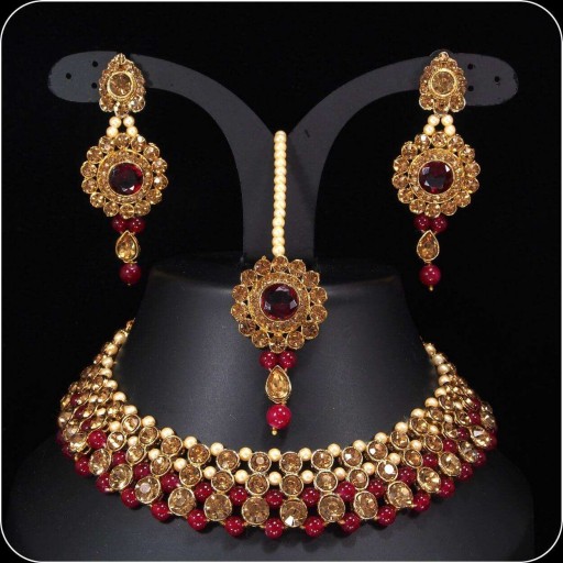 Rhinestones With Marvellous Traditional Work Necklace Set