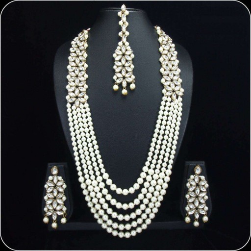 Rhinestones With Attractive Traditional Work Necklace Set