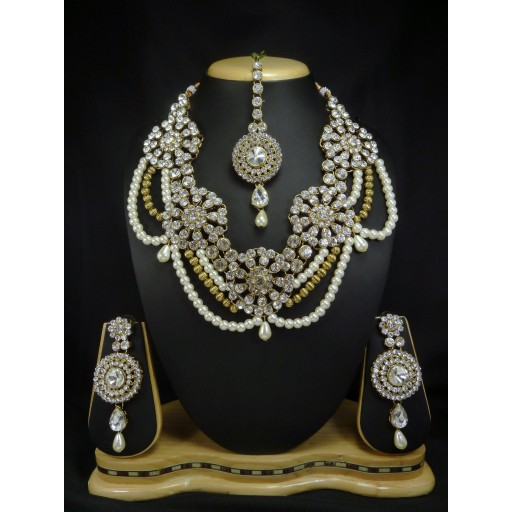Captivating Handmade Patwa Work Necklace Set Studded With Kundan and Australian stone 