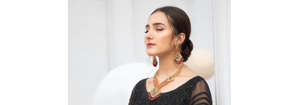 4 Best Tips To Match Artificial Jewellery With Your Outfit