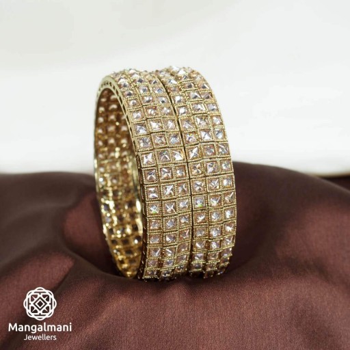 Fascinating Ad Stone With Reverse Ad Look Polki Bangles
