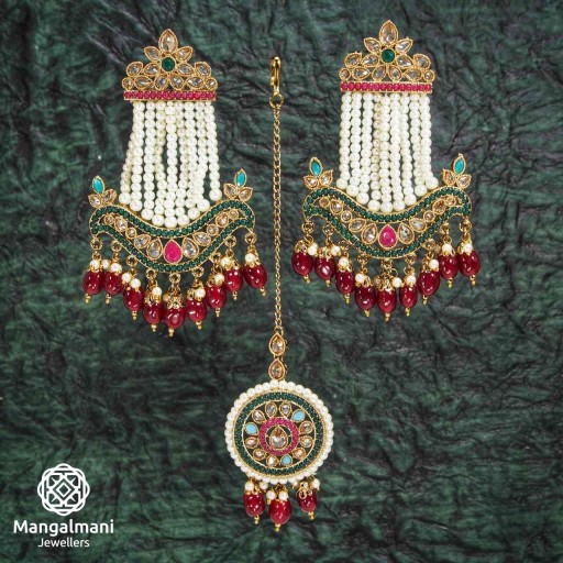 Prettyish Multicolor Coloured With Traditional Work Polki Earring And Tikka Set Embellished With Reverse Ad