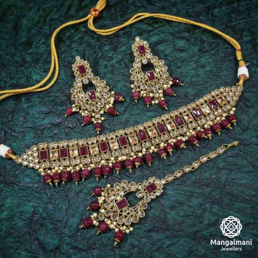 Alluring Maroon Coloured Polki Necklace Set Embellished With Reverse Ad