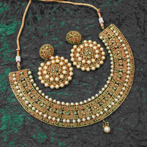 Captivating With Traditional Work Polki Necklace Set Studded With Reverse Ad