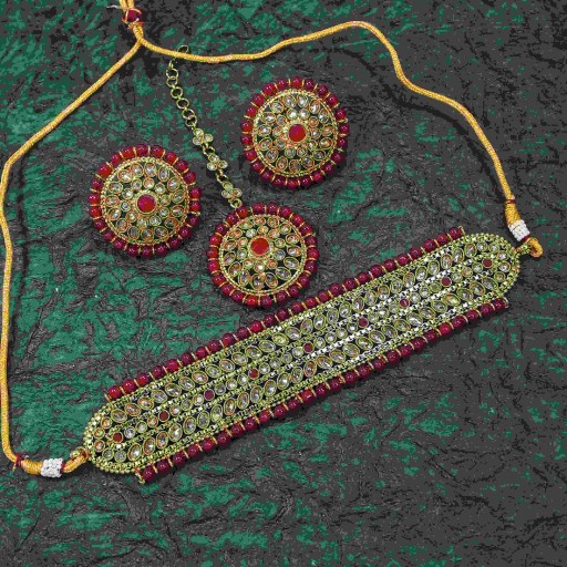 Desirable With Ethnic Work Polki Necklace Set Adorned With Reverse Ad