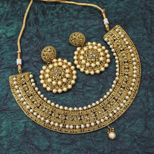 Captivating With Traditional Work Polki Necklace Set Studded With Reverse AD