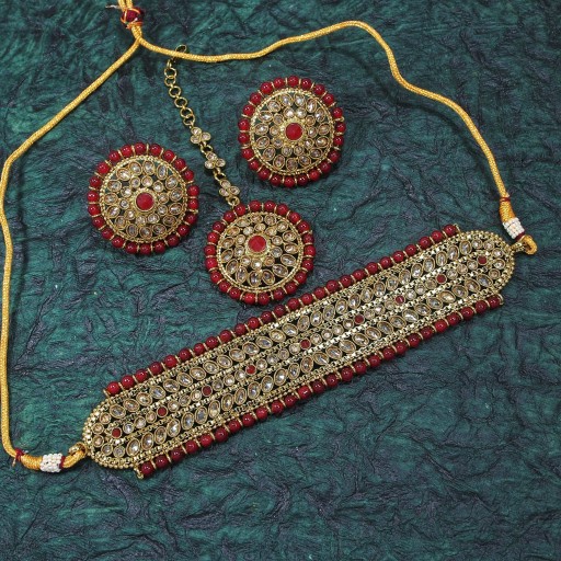 Desirable With Ethnic Work Polki Necklace Set Adorned With Reverse AD