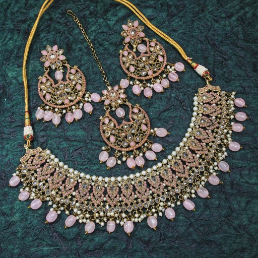 Prepossessing With Traditional Work Polki Necklace Set Decorated With Reverse AD