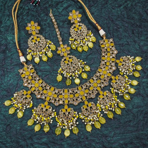 Pretty With Traditional Work Polki Necklace Set Studded With Reverse AD