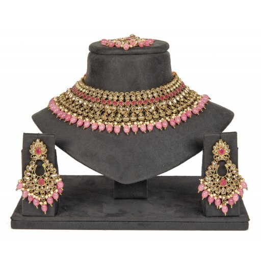 Engaging With Designer Stone Work Polki Necklace Set  