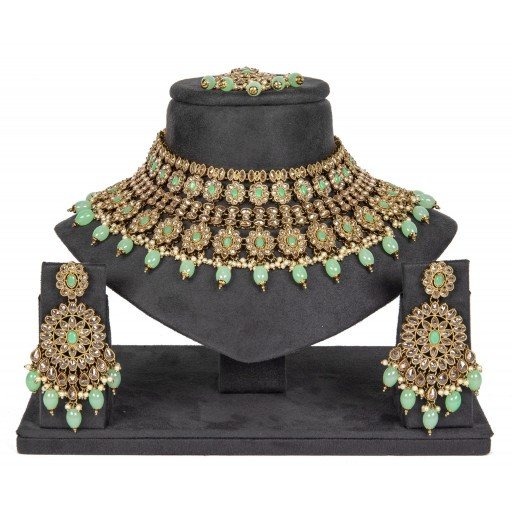 Glamorous With Traditional Work Polki Necklace Set  