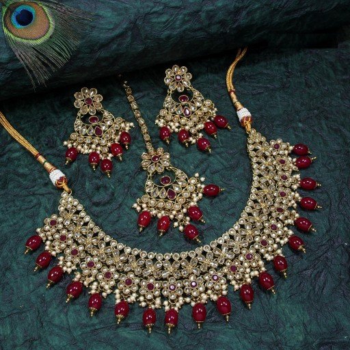 Desirable With Ethnic Work Polki Necklace Set  