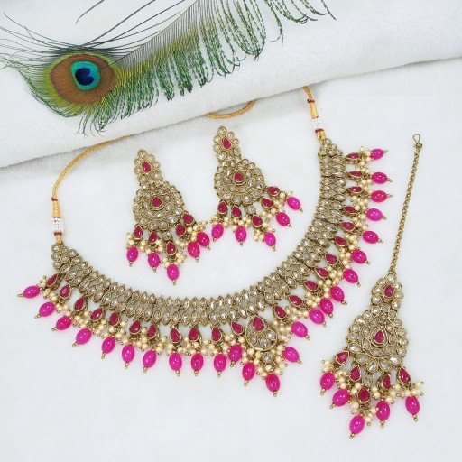 Radiant With Ethnic Work Polki Necklace Set  