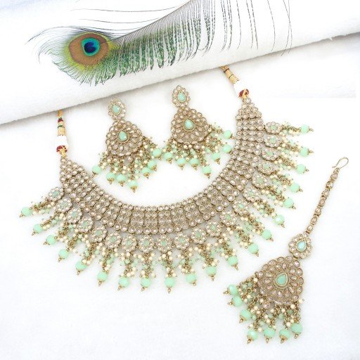 Pretty Polki Necklace Set  