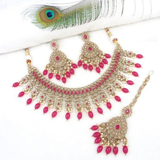 Stunning Polki Necklace Set  