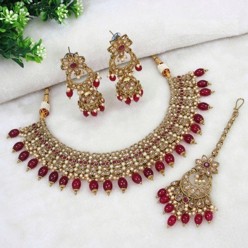 Beautiful Polki Necklace Set  