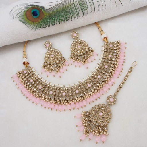 Marvellous Polki Necklace Set  