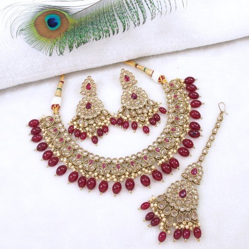 Exclusive Polki Necklace Set  