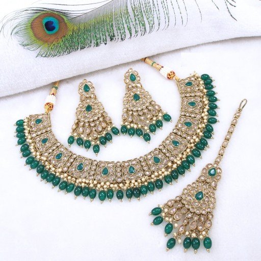 Glamorous Polki Necklace Set  