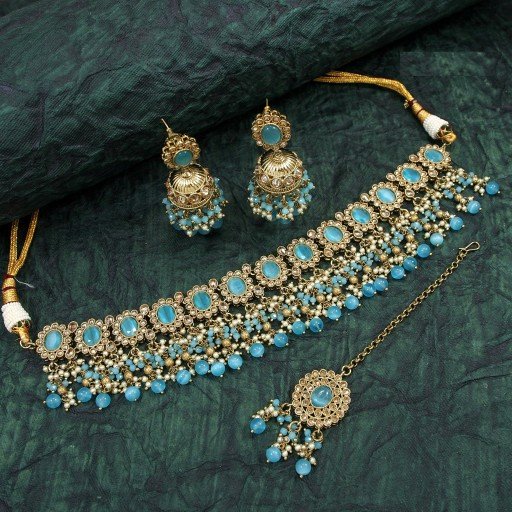 Alluring Polki Necklace Set  