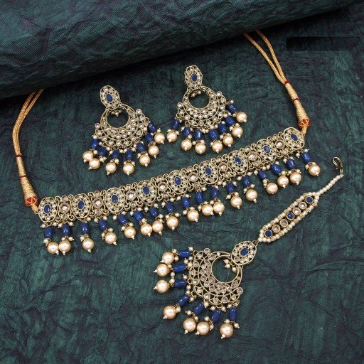 Exclusive Polki Necklace Set  