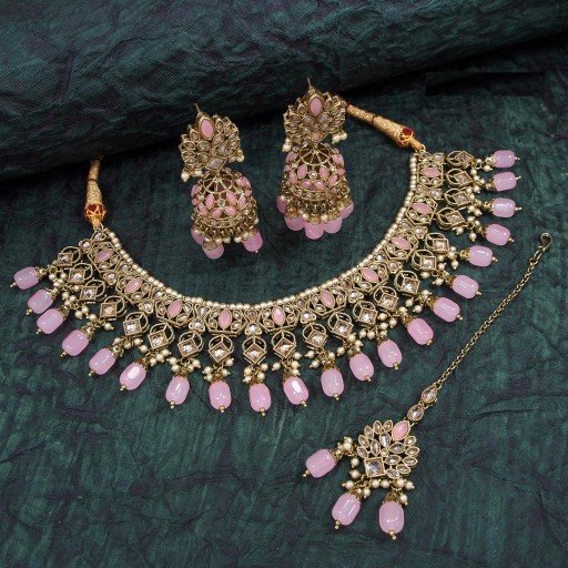 Stunning Polki Necklace Set  