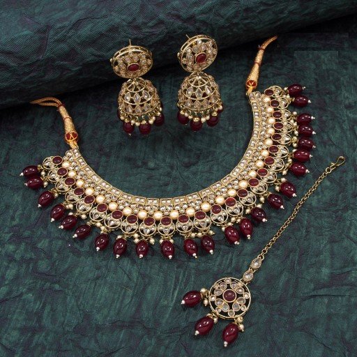 Glamorous Polki Necklace Set  