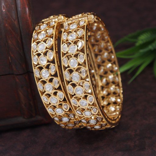 Prettyish Real Kundan Bangles  