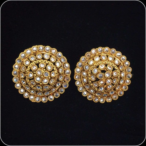 Attractive AD Studs Earring