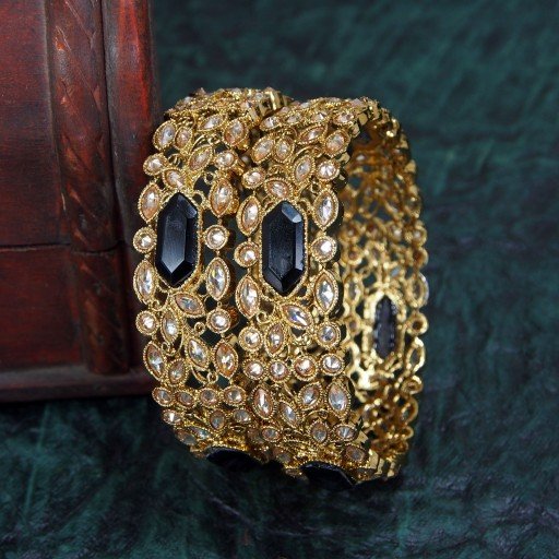 Antique Polki Bangles