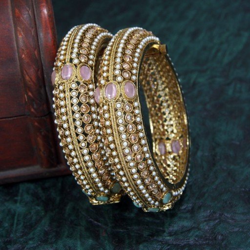 Engaging Polki Bangles