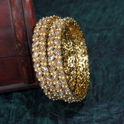 Alluring Polki Bangles