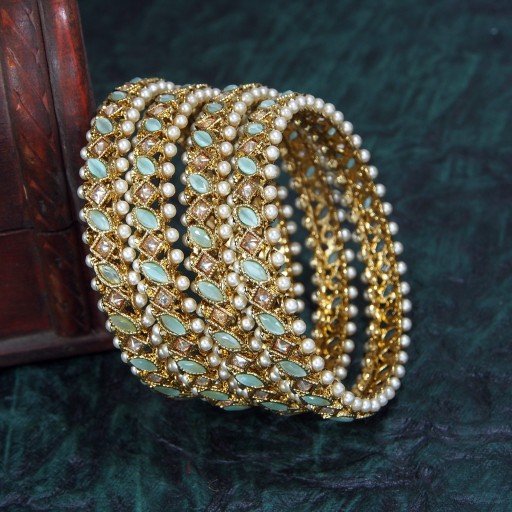 Charismatic Polki Bangles