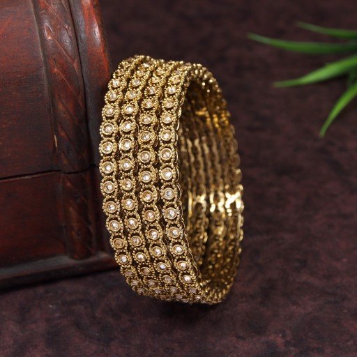 Exclusive Polki Bangles