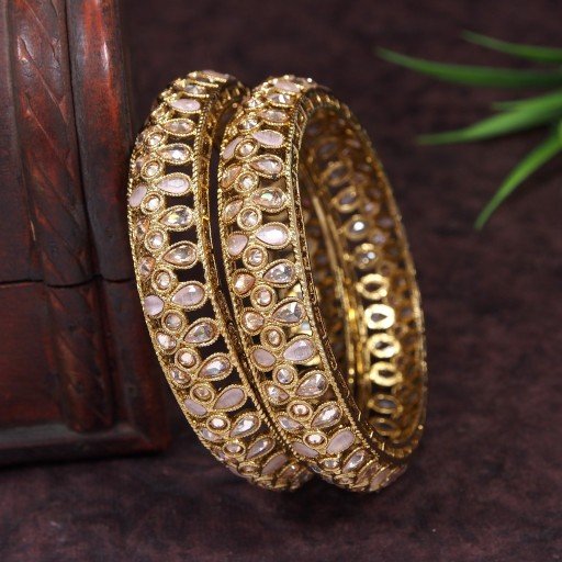Charming Polki Bangles