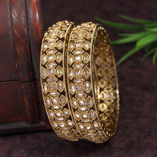 Glorious Polki Bangles