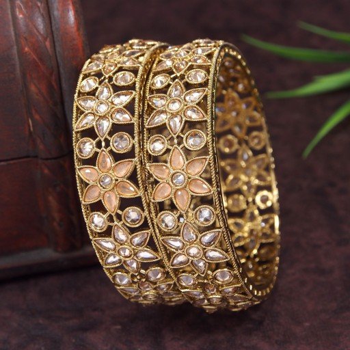 Desirable Polki Bangles