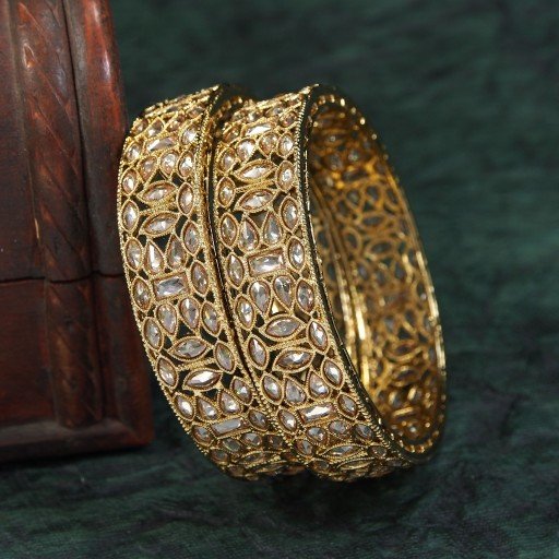 Engaging Polki Bangles