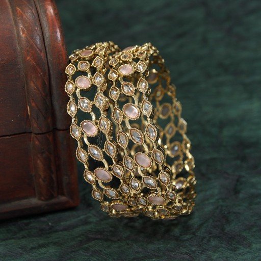 Resplendent Polki Bangles