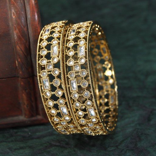 Fascinating Polki Bangles