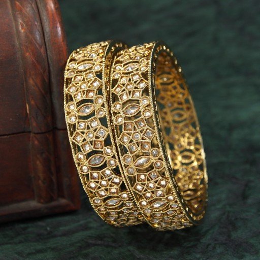 Resplendent Polki Bangles