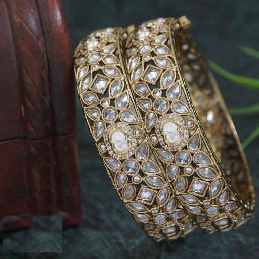 Ravishing Polki Bangles