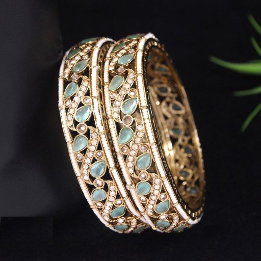 Pleasant Polki Bangles