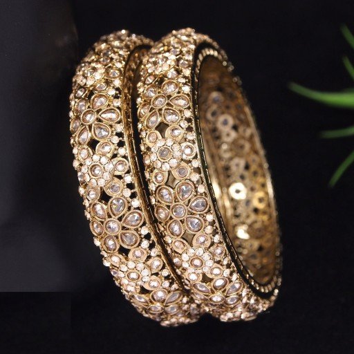 Presentable Polki Bangles
